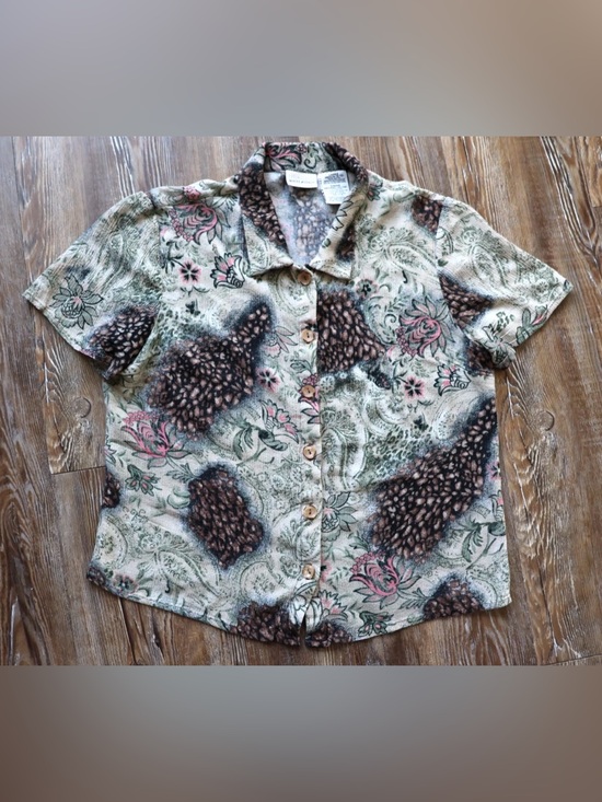 White Stag Tops - Vintage White Stag Womens M Earthy Floral Pinecone Paisley Shirt Boho 100% Rayon